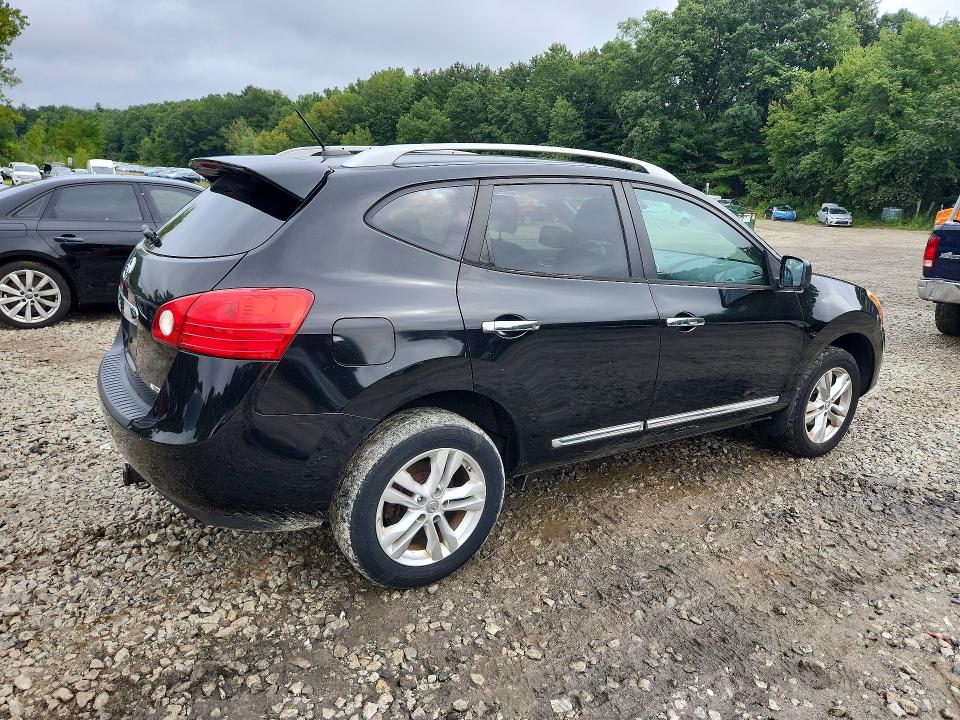 Photo 3 from auction – 2015 NISSAN ROGUE SELECT with VIN JN8AS5MV1FW258622