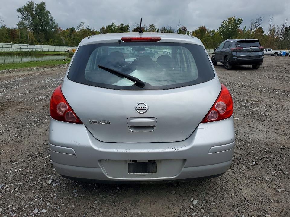 Photo 6 from auction – 2011 NISSAN VERSA with VIN 3N1BC1CP6BL418070