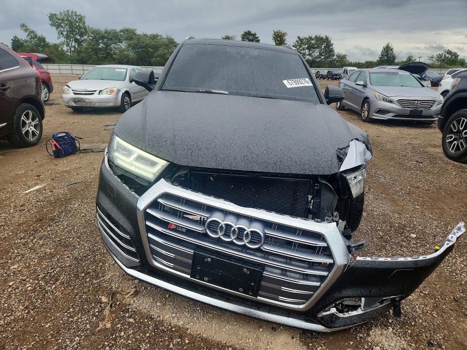Снимка 5 от търг – 2019 AUDI SQ5 с VIN WA1B4AFY3K2078208