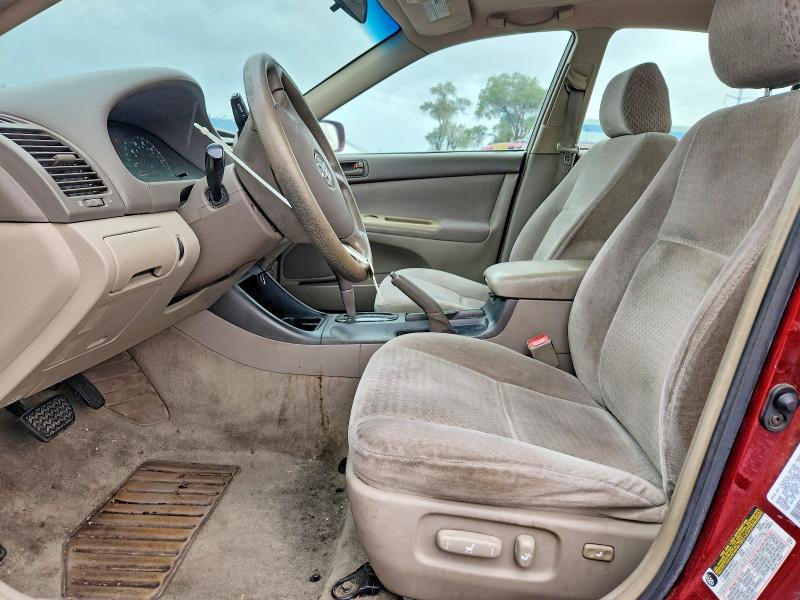 Снимка 7 от търг – 2004 TOYOTA CAMRY с VIN 4T1BE32K54U260639
