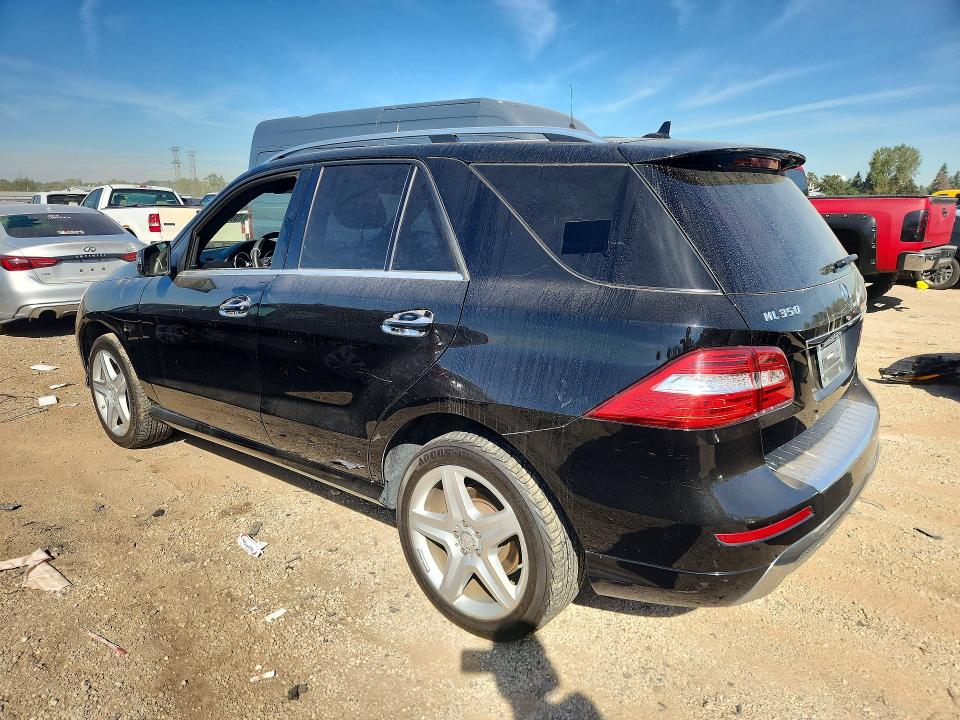 Снимка 2 от търг – 2015 MERCEDES-BENZ ML с VIN 4JGDA5HB1FA465502