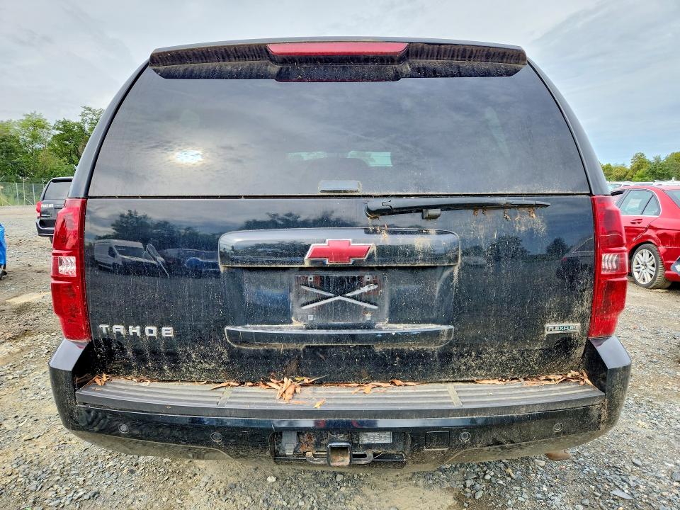 Photo 6 from auction – 2011 CHEVROLET TAHOE with VIN 1GNSKBE08BR167266