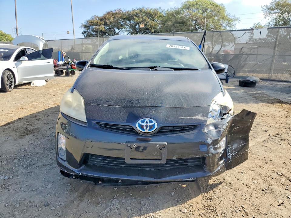 Photo 5 from auction – 2010 TOYOTA PRIUS with VIN JTDKN3DU3A1309806