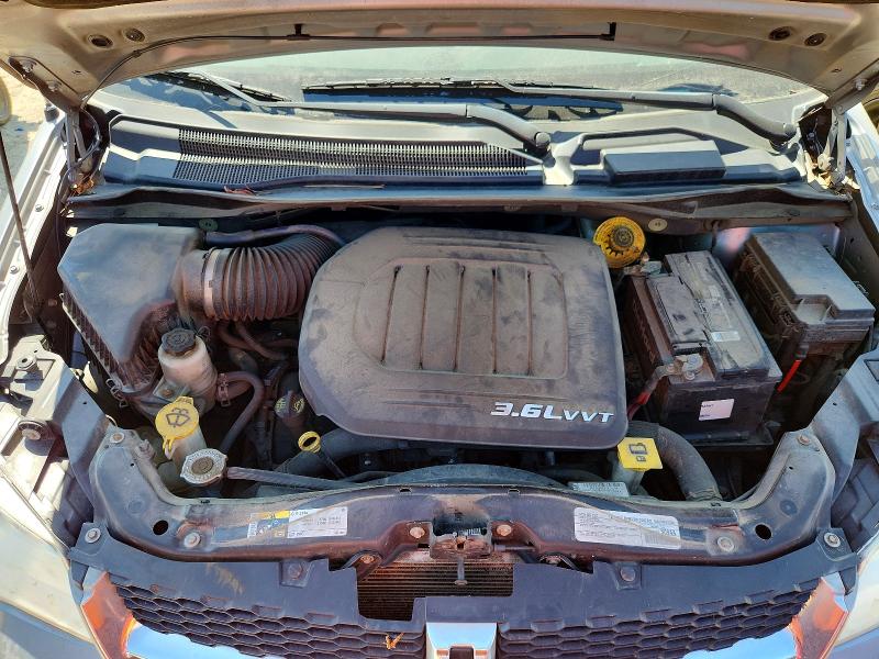 Снимка 12 от търг – 2016 DODGE GRAND CARAVAN с VIN 2C4RDGBGXGR352209
