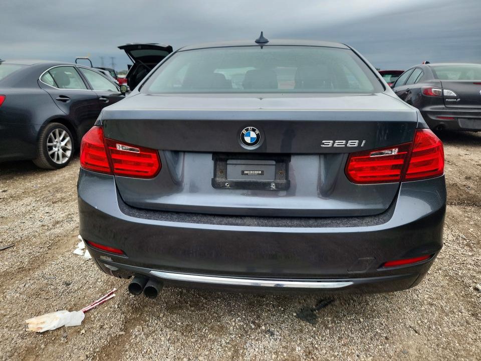 Zdjęcie 6 z aukcji – 2012 BMW 328 z VIN WBA3A5C58CF342616