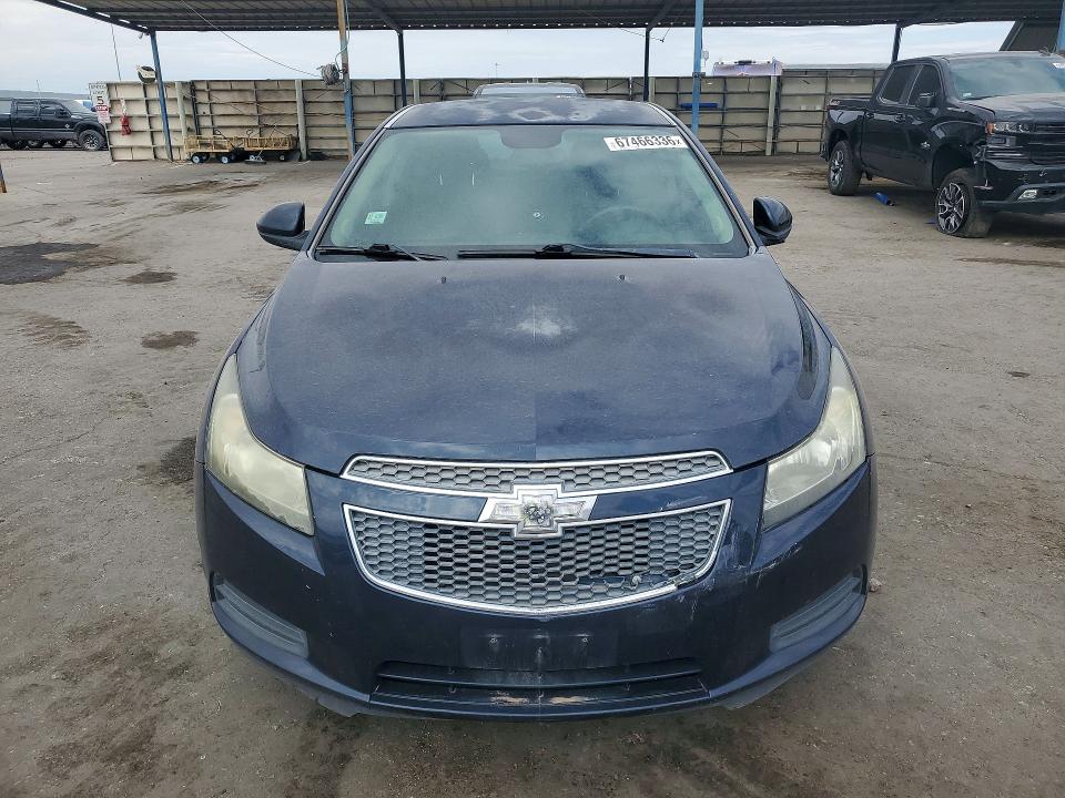 Photo 5 from auction – 2014 CHEVROLET CRUZE with VIN 1G1PC5SB2E7107141