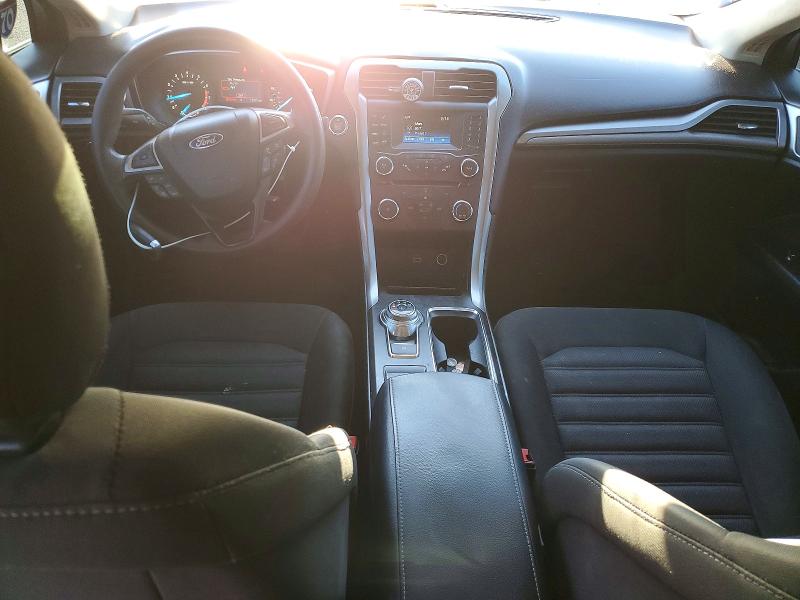 Photo 8 from auction – 2017 FORD FUSION with VIN 3FA6P0H71HR407799