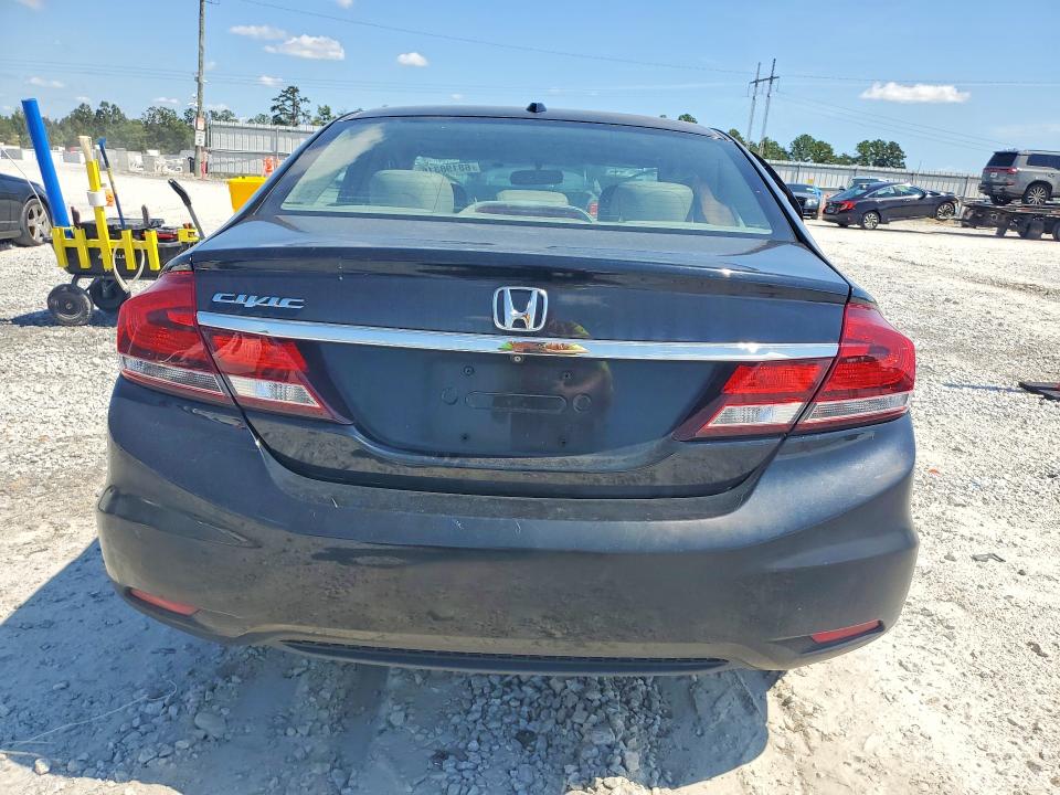 Photo 6 from auction – 2015 HONDA CIVIC with VIN 2HGFB2F93FH501928