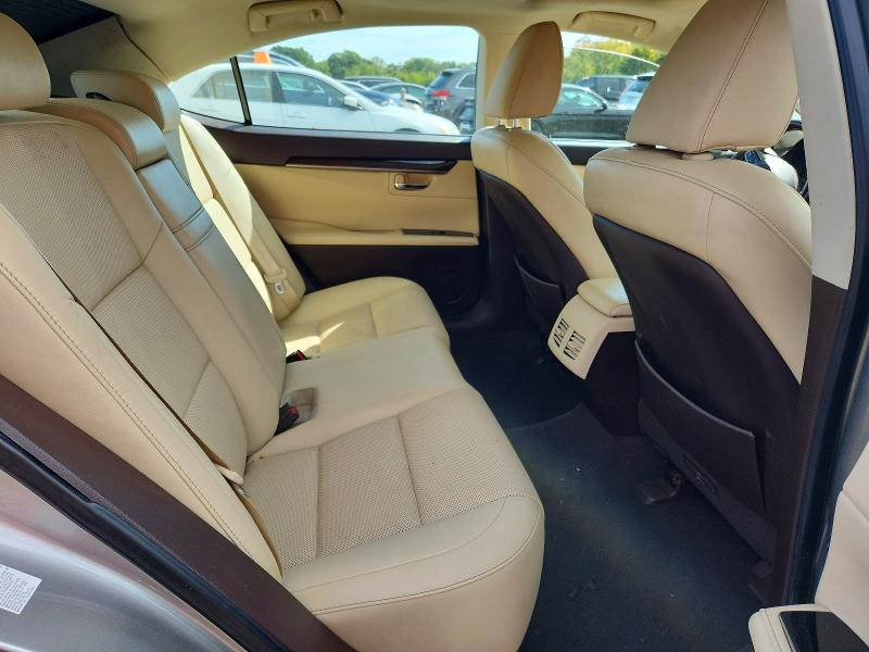 Фото 10 с аукциона – 2018 LEXUS ES с VIN 58ABK1GG6JU107872