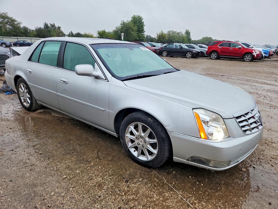 صورة رقم 4 من المزاد - 2010 CADILLAC DTS مع VIN 1G6KD5EY9AU119011