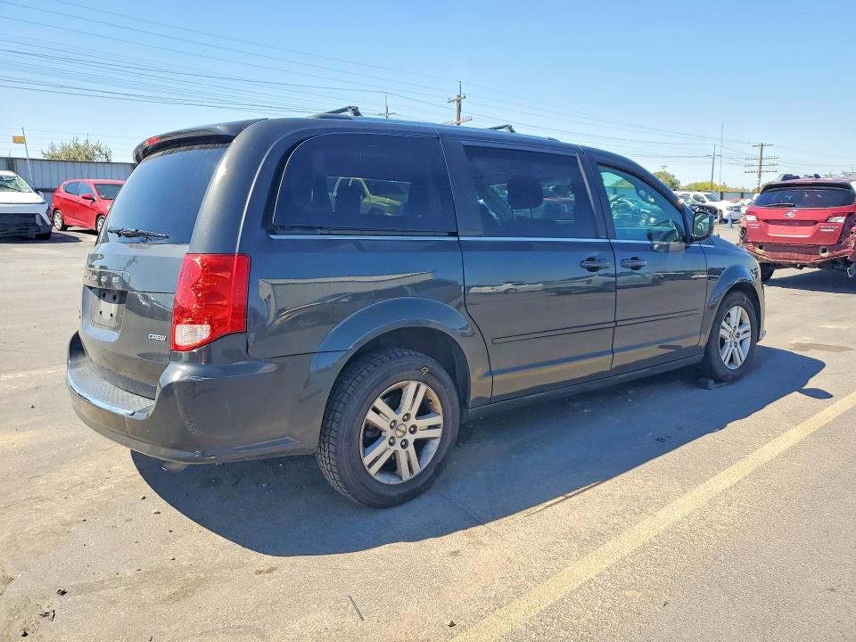 Photo 3 from auction – 2011 DODGE GRAND CARAVAN with VIN 2D4RN5DG4BR786538
