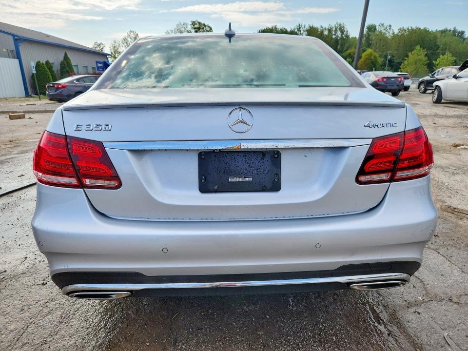 Photo 6 from auction – 2016 MERCEDES-BENZ E with VIN WDDHF8JBXGB213347