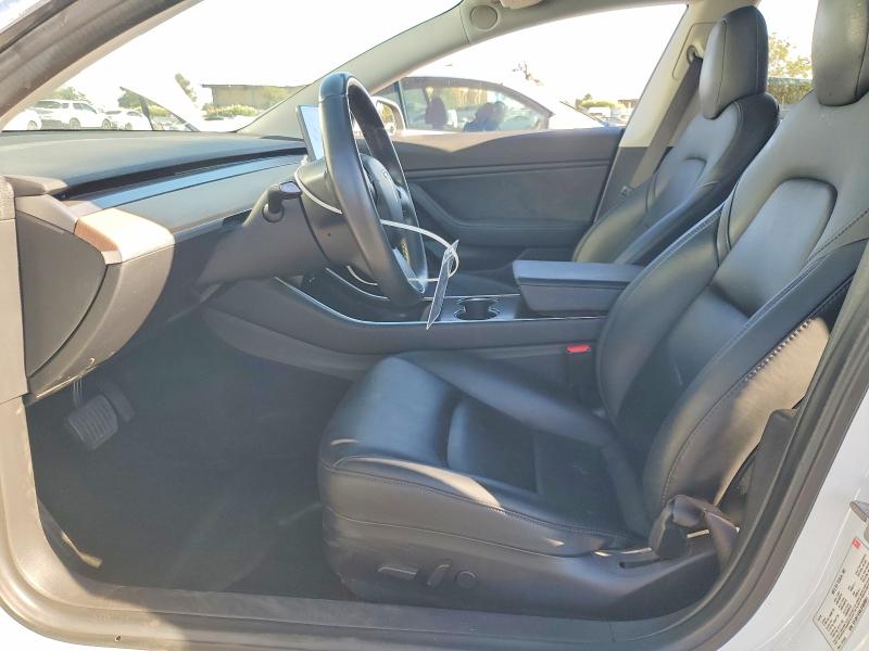 صورة رقم 7 من المزاد - 2018 TESLA MODEL 3 مع VIN 5YJ3E1EAXJF069951