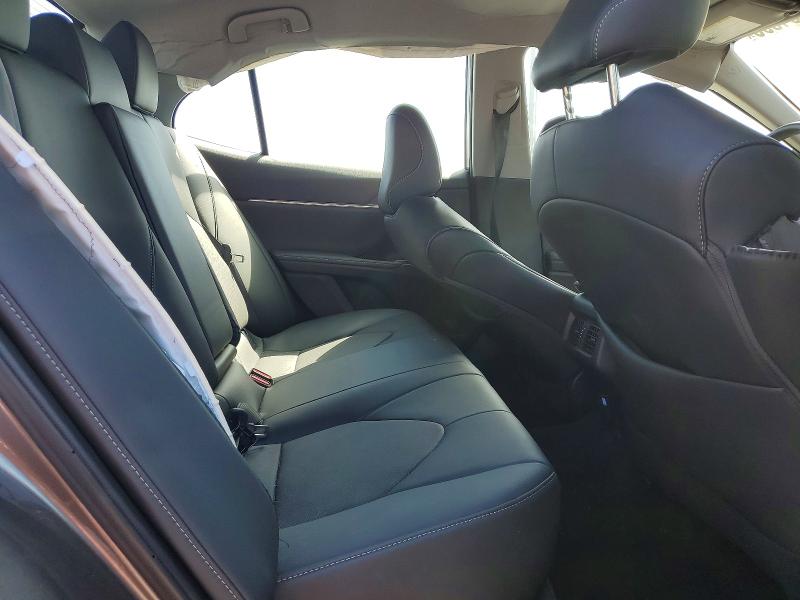 Photo 10 from auction – 2024 TOYOTA CAMRY with VIN 4T1K61AK2RU872419