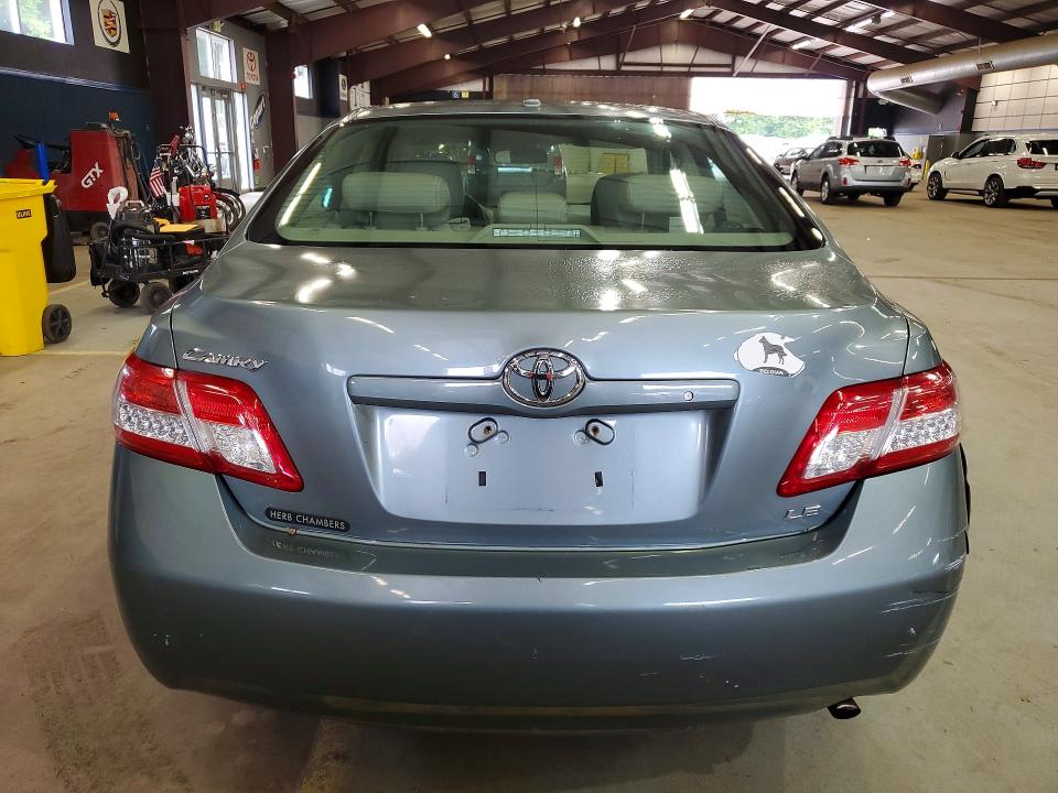 Photo 6 from auction – 2011 TOYOTA CAMRY with VIN 4T4BF3EKXBR103958