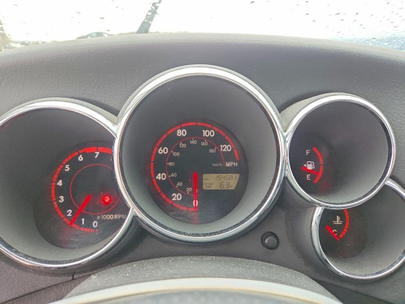 Photo 9 from auction – 2004 TOYOTA MATRIX with VIN 2T1LR32EX4C290479