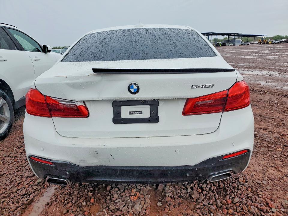 صورة رقم 6 من المزاد - 2019 BMW 540 مع VIN WBAJE5C55KWW19555