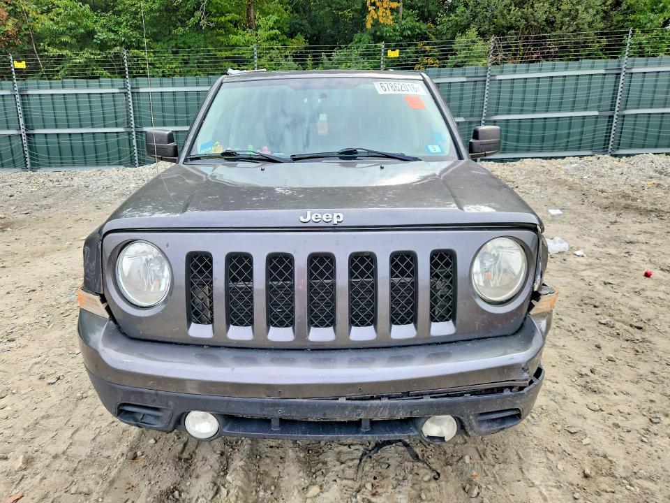 Photo 5 from auction – 2017 JEEP PATRIOT with VIN 1C4NJRFB8HD123047