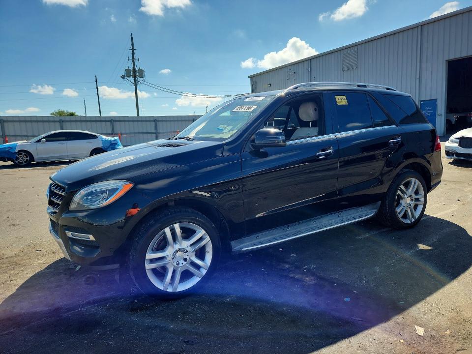 MERCEDES-BENZ ML 2015 с VIN 4JGDA5JB1FA505894 - Снимка от търг