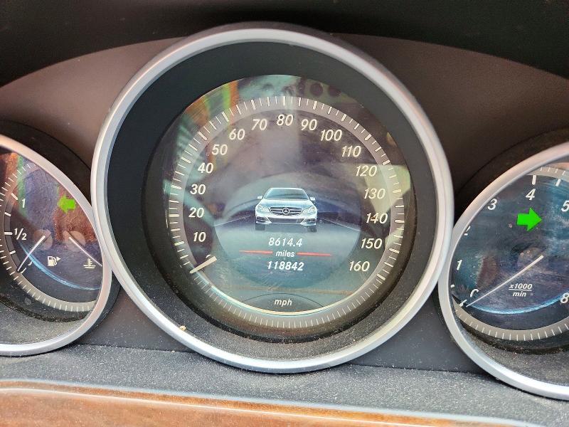 Photo 9 from auction – 2014 MERCEDES-BENZ E with VIN WDDHF8JB2EA975896