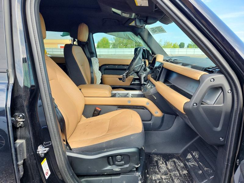 Снимка 7 от търг – 2025 LAND ROVER DEFENDER с VIN SALEX7EU9S2458903