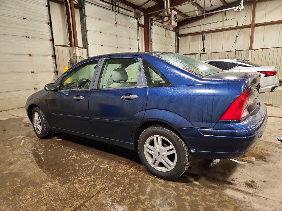 Foto 2 de la subasta – 2002 FORD FOCUS con VIN 1FAFP34P52W289350