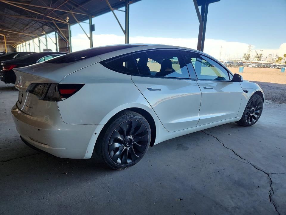 صورة رقم 3 من المزاد - 2021 TESLA MODEL 3 مع VIN 5YJ3E1EB3MF869763
