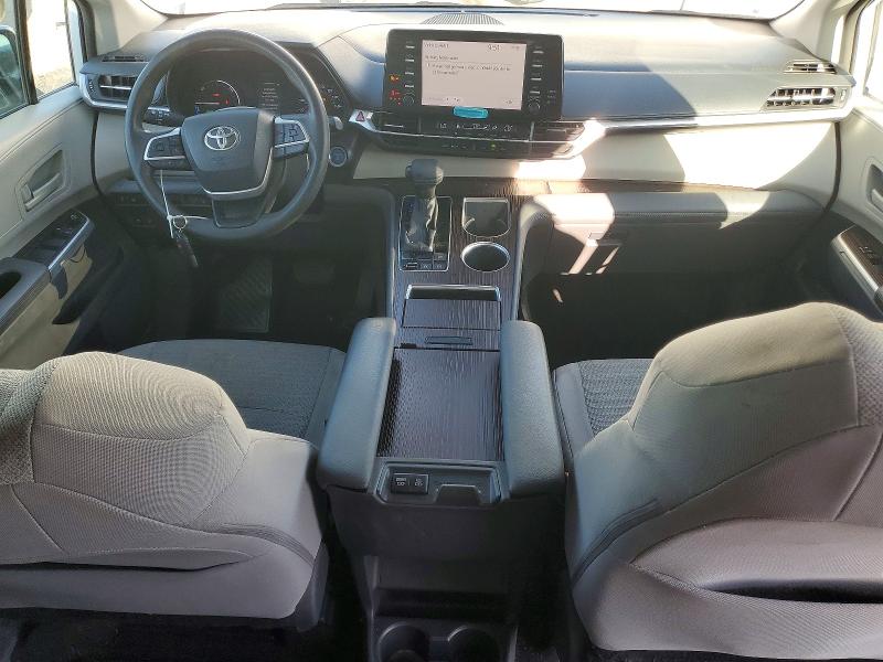 Photo 8 from auction – 2021 TOYOTA SIENNA with VIN 5TDKRKECXMS006632