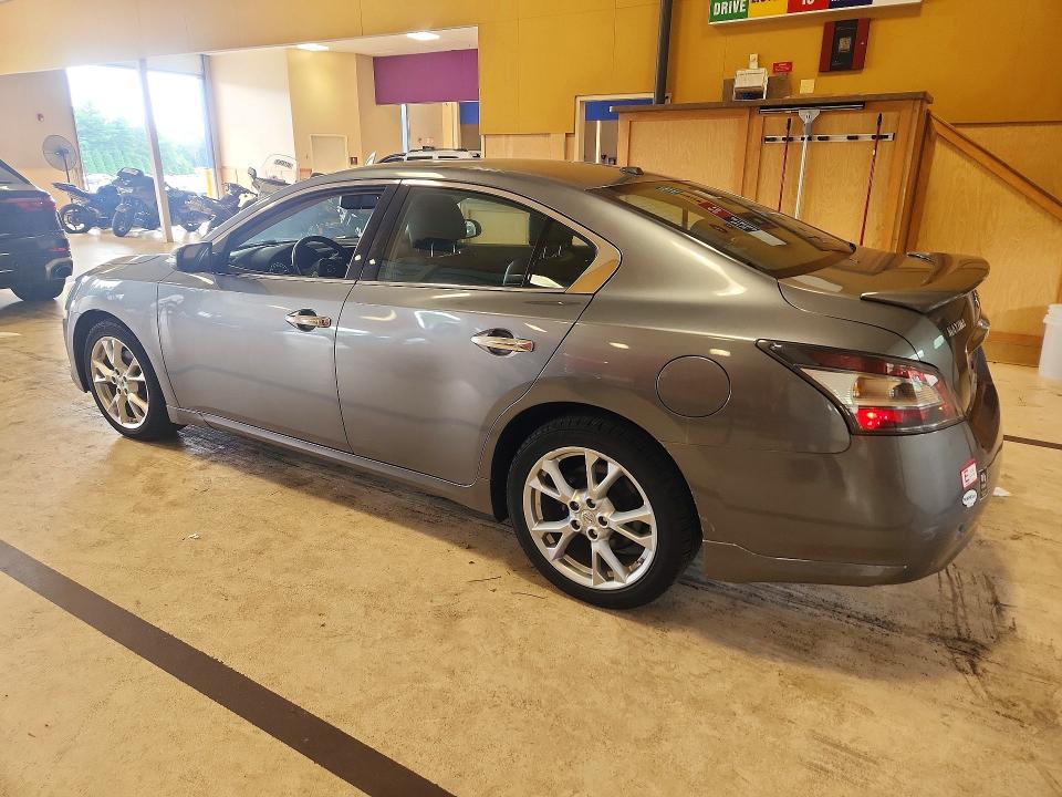 Photo 2 from auction – 2014 NISSAN MAXIMA with VIN 1N4AA5AP7EC475831