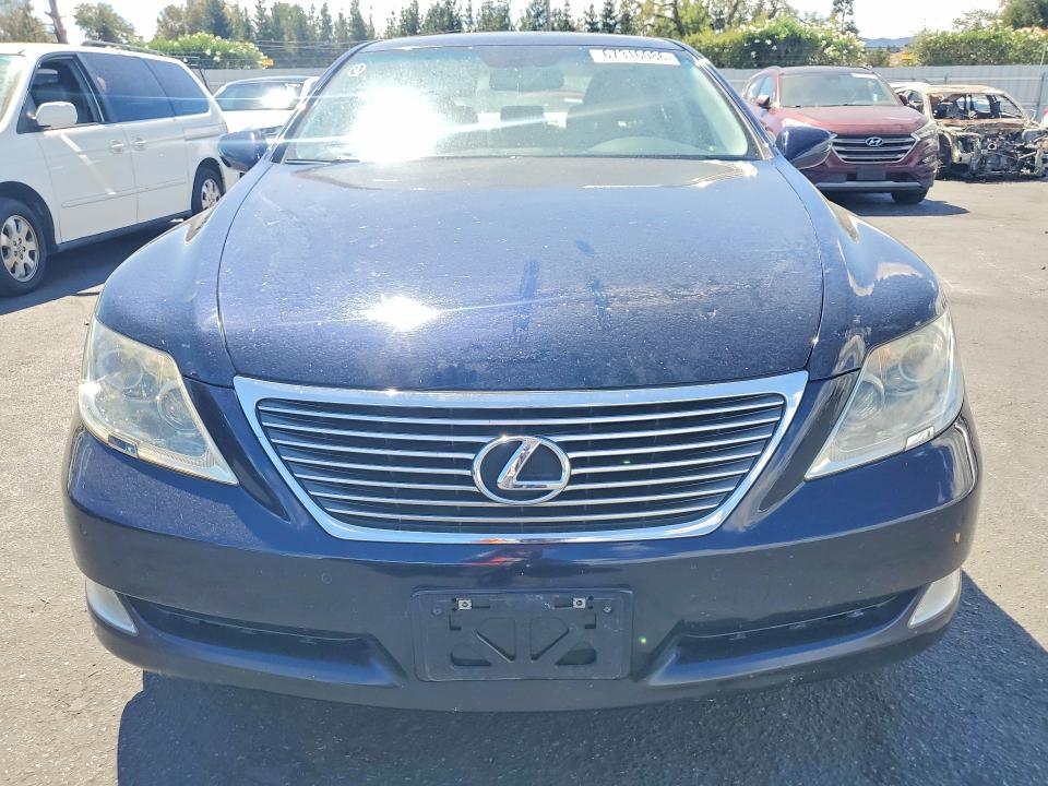 Photo 5 from auction – 2008 LEXUS LS with VIN JTHBL46F385072276