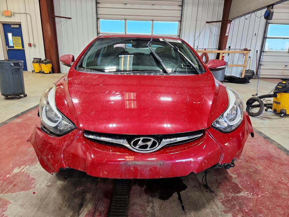 Photo 5 from auction – 2016 HYUNDAI ELANTRA with VIN KMHDH4AEXGU493311
