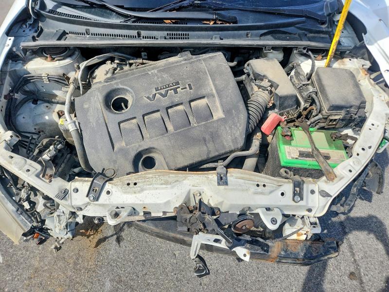 Photo 11 from auction – 2014 TOYOTA COROLLA with VIN 2T1BURHE0EC09887