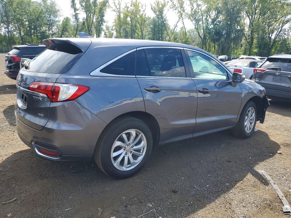 Photo 3 from auction – 2017 ACURA RDX with VIN 5J8TB4H36HL021895