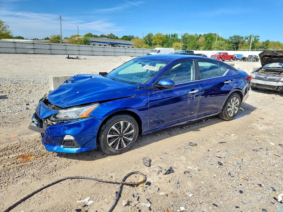 NISSAN ALTIMA 2020 with VIN 1N4BL4BV3LC128256 - Photo from auction