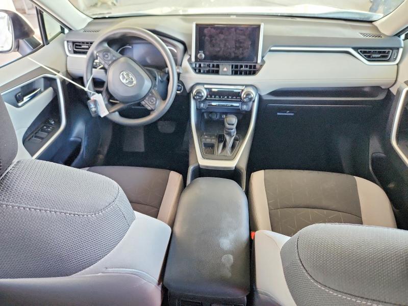Photo 8 from auction – 2024 TOYOTA RAV4 with VIN 2T3W1RFV3RW335101