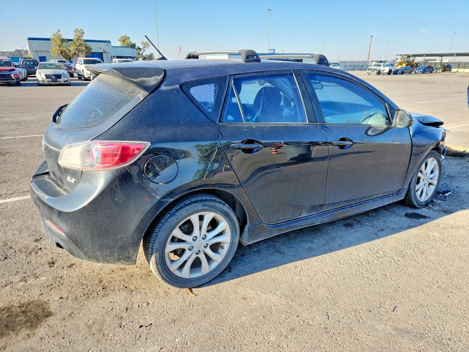 Photo 3 from auction – 2011 MAZDA 3 with VIN JM1BL1K56B1487104