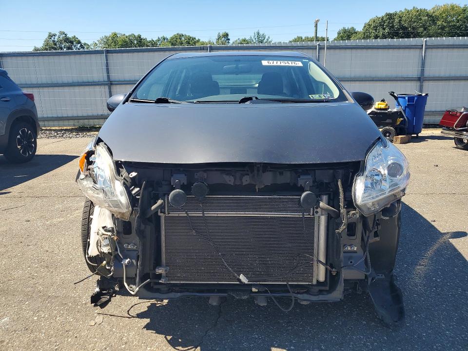 Photo 5 from auction – 2015 TOYOTA PRIUS with VIN JTDKN3DU9F0470061