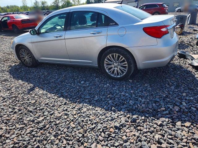 Photo 2 from auction – 2011 CHRYSLER 200 with VIN 1C3BC2FG9BN527531