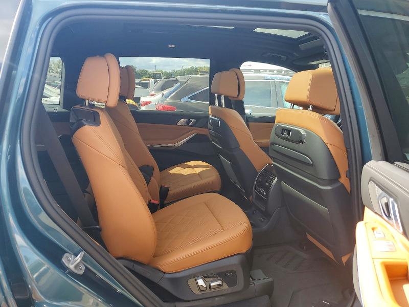 Photo 10 from auction – 2025 BMW X7 with VIN 5UX23EM08S9W46164