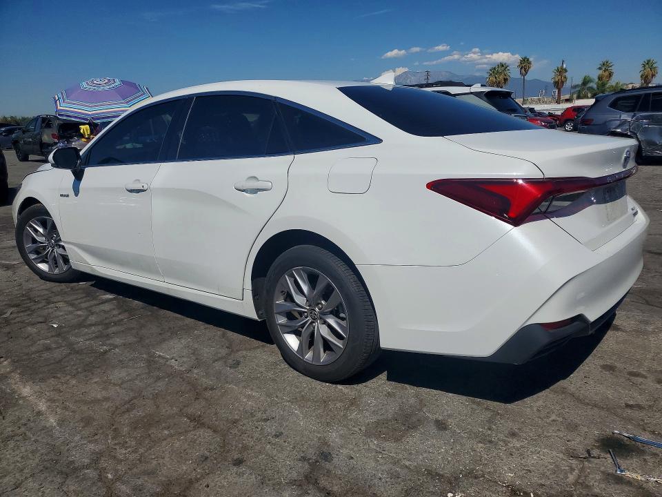 Photo 2 from auction – 2020 TOYOTA AVALON with VIN 4T1A21FB7LU017111