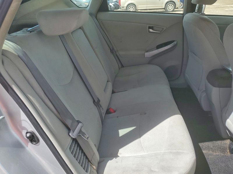 Снимка 10 от търг – 2013 TOYOTA PRIUS с VIN JTDKN3DU1D5562720