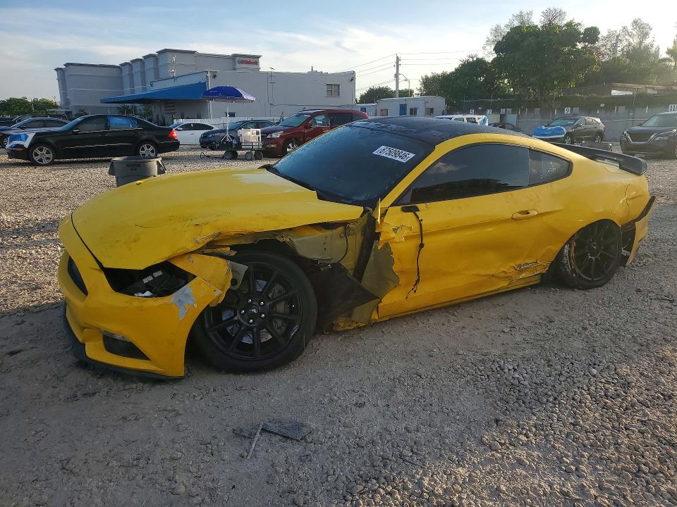 FORD MUSTANG 2016 with VIN 1FA6P8CF0G5311709 - Photo from auction