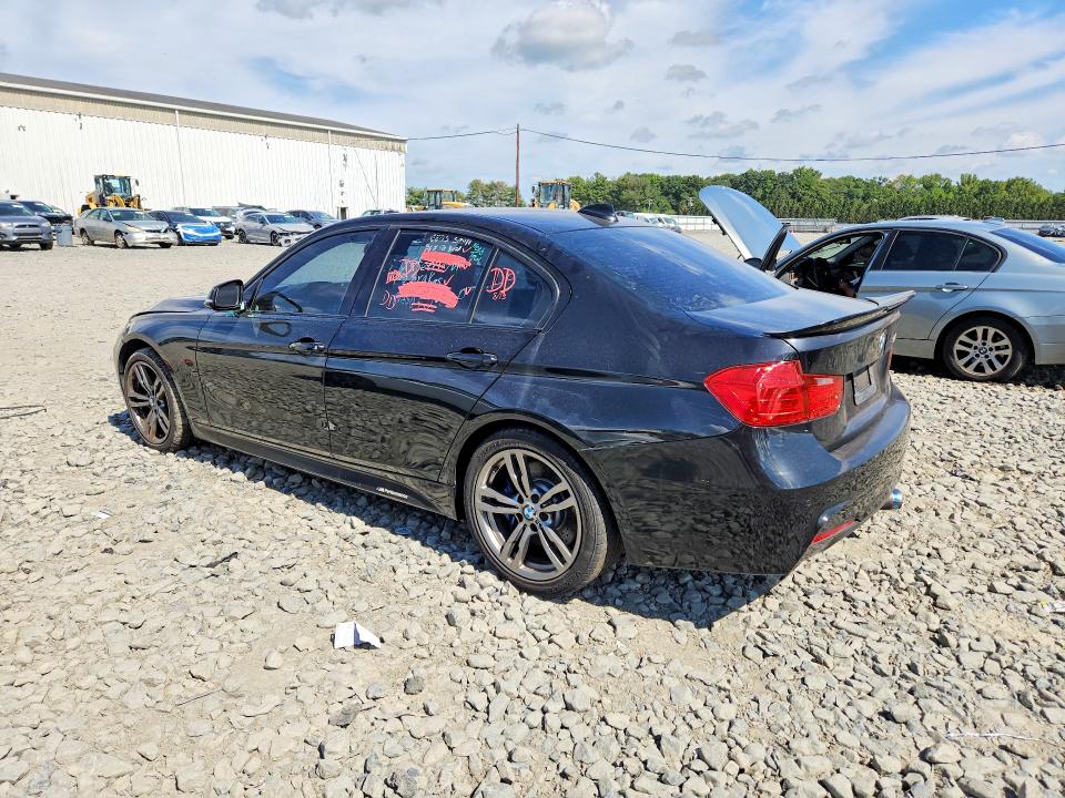 Zdjęcie 2 z aukcji – 2015 BMW 335 z VIN WBA3A9G51FNT09873