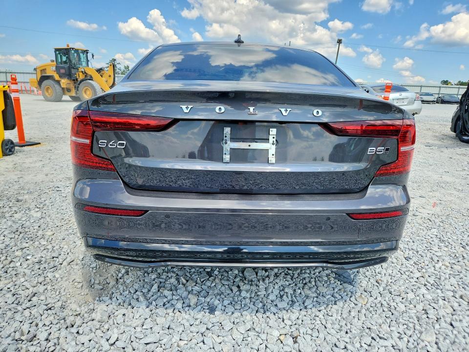 Foto 6 de la subasta – 2023 VOLVO S60 con VIN 7JRL12TW2PG229918