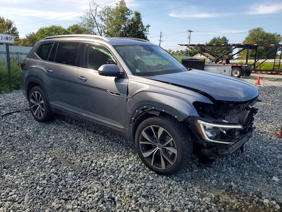 Снимка 4 от търг – 2024 VOLKSWAGEN ATLAS с VIN 1V2FR2CA5RC584275