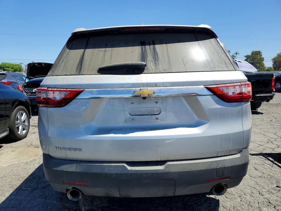 Photo 6 from auction – 2019 CHEVROLET TRAVERSE with VIN 1GNERFKW2KJ240249