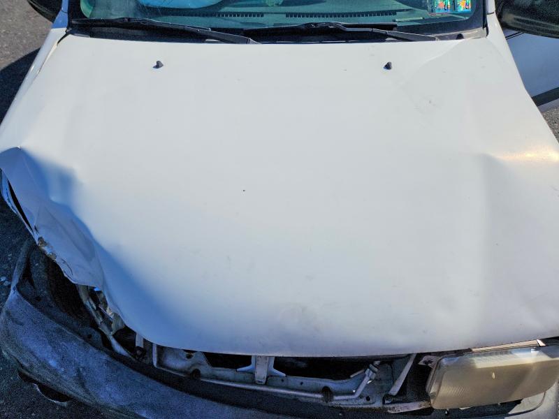 صورة رقم 12 من المزاد - 2000 CHEVROLET TRACKER مع VIN 2CNBJ13C8Y6925982