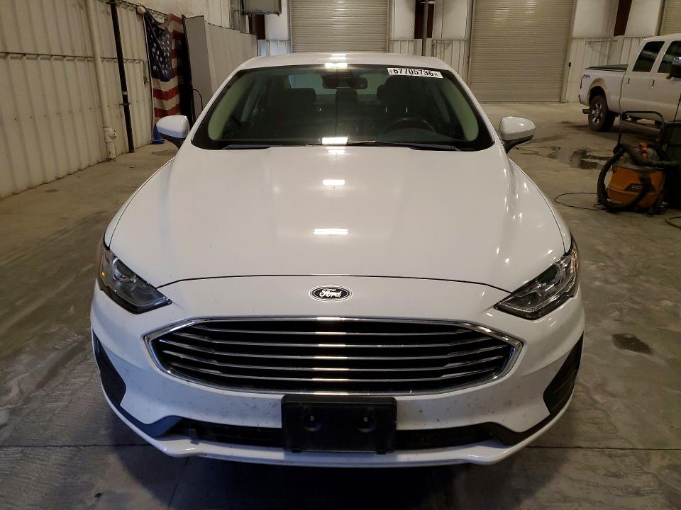 Photo 5 from auction – 2020 FORD FUSION with VIN 3FA6P0HDXLR195094