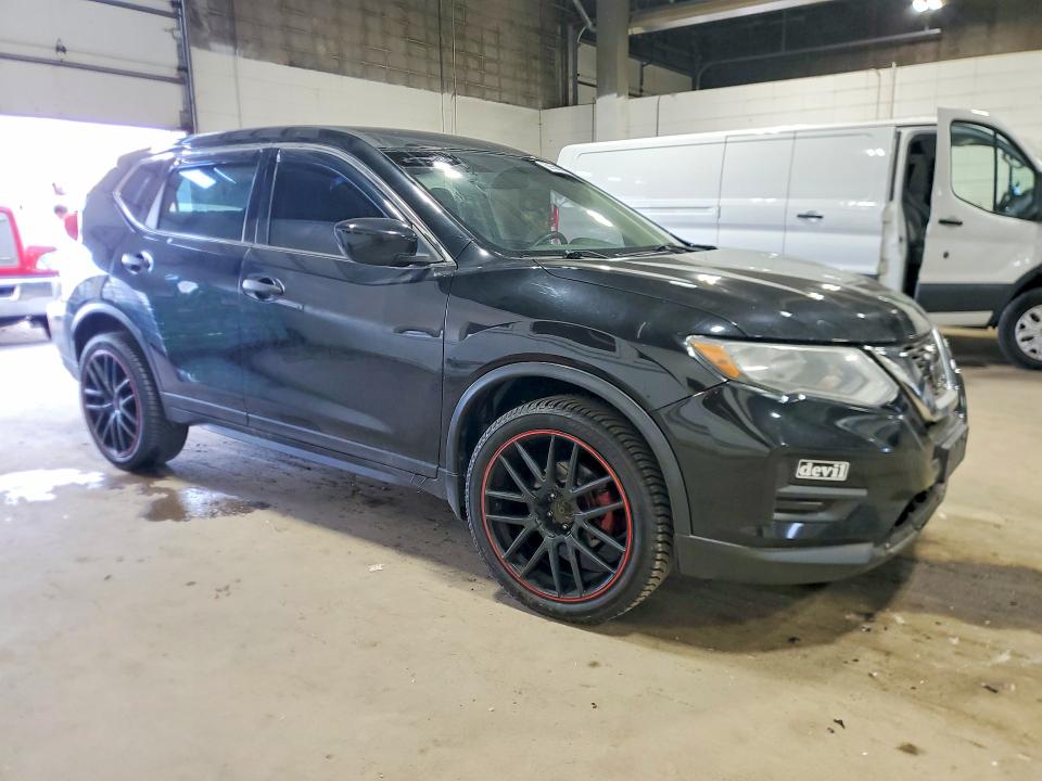 Photo 4 from auction – 2018 NISSAN ROGUE with VIN 5N1AT2MV2JC744661