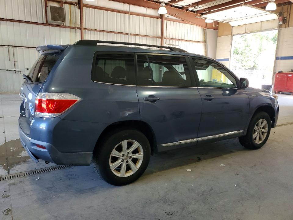 Zdjęcie 3 z aukcji – 2012 TOYOTA HIGHLANDER z VIN 5TDBK3EH2CS101125